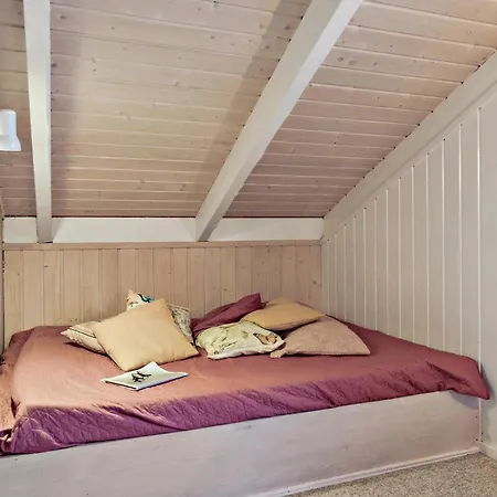 2 Bedroom Cozy In Juelsminde Casa de Férias Sonderby (Midtjylland)